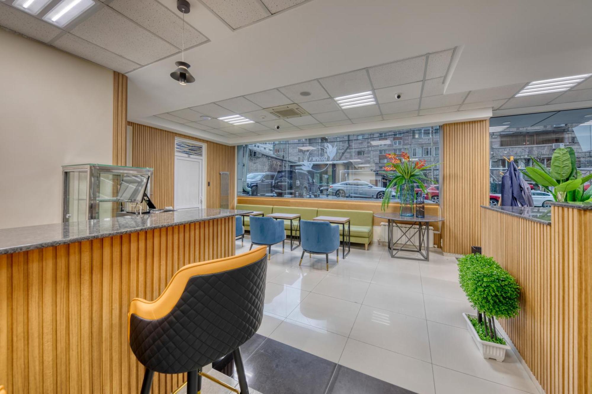 Tropica Inn Hostel Jerevan Eksteriør bilde
